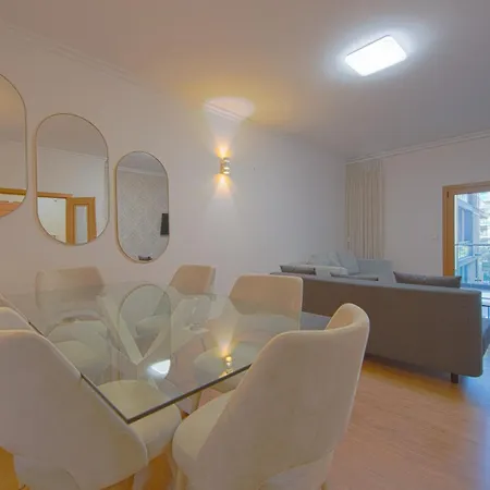 Modern Lisbon By Homing شقة *