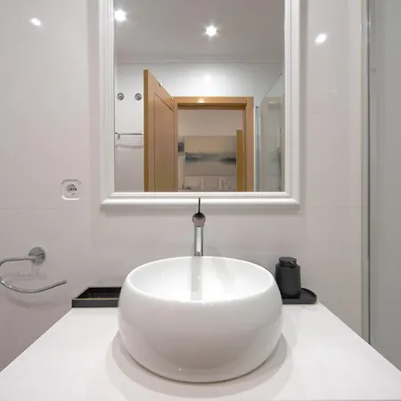 Modern Lisbon By Homing *