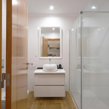 Modern Lisbon By Homing شقة